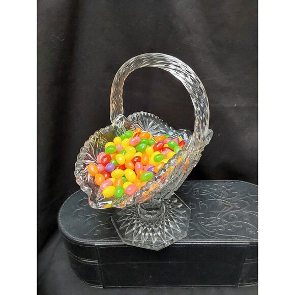 EAPG elegant glass Basket by US Glass Co in 1900's Regal Pattern Easter - Picture 3 of 6